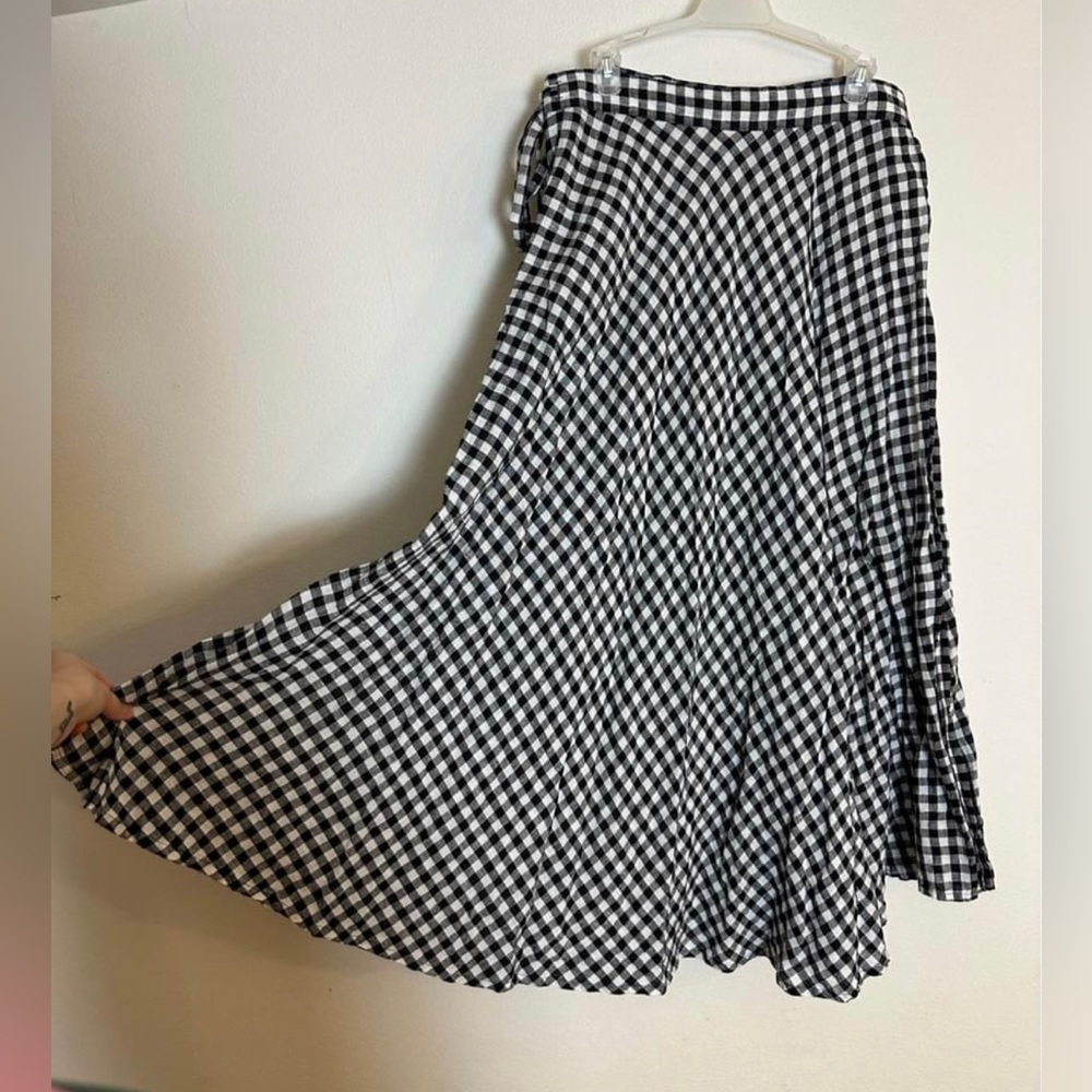 Notperfectlinen Goda Wrap skirt, size large